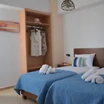 Vitro Art House-in The Heart Of Chania 아파트 하니아